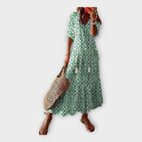 Vintažinė suknelė su Siuvinėjimu ir V formos iškirpte