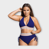 Bikini su Nėrinių Detalėmis ir Aukštu Juosmeniu