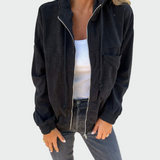 Aksominio tekstūros švarkas su raukšlėmis