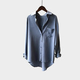 Madinga Marškinėlių Bluzonė su Elegantiška Linija ir Modernia Detale