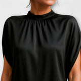 Išskirtinė ir Prigludusi Suknelė