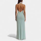 Maksifas su Apykakle ir Kaklo Ryšiu