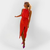 Suknelė su Skeltuku