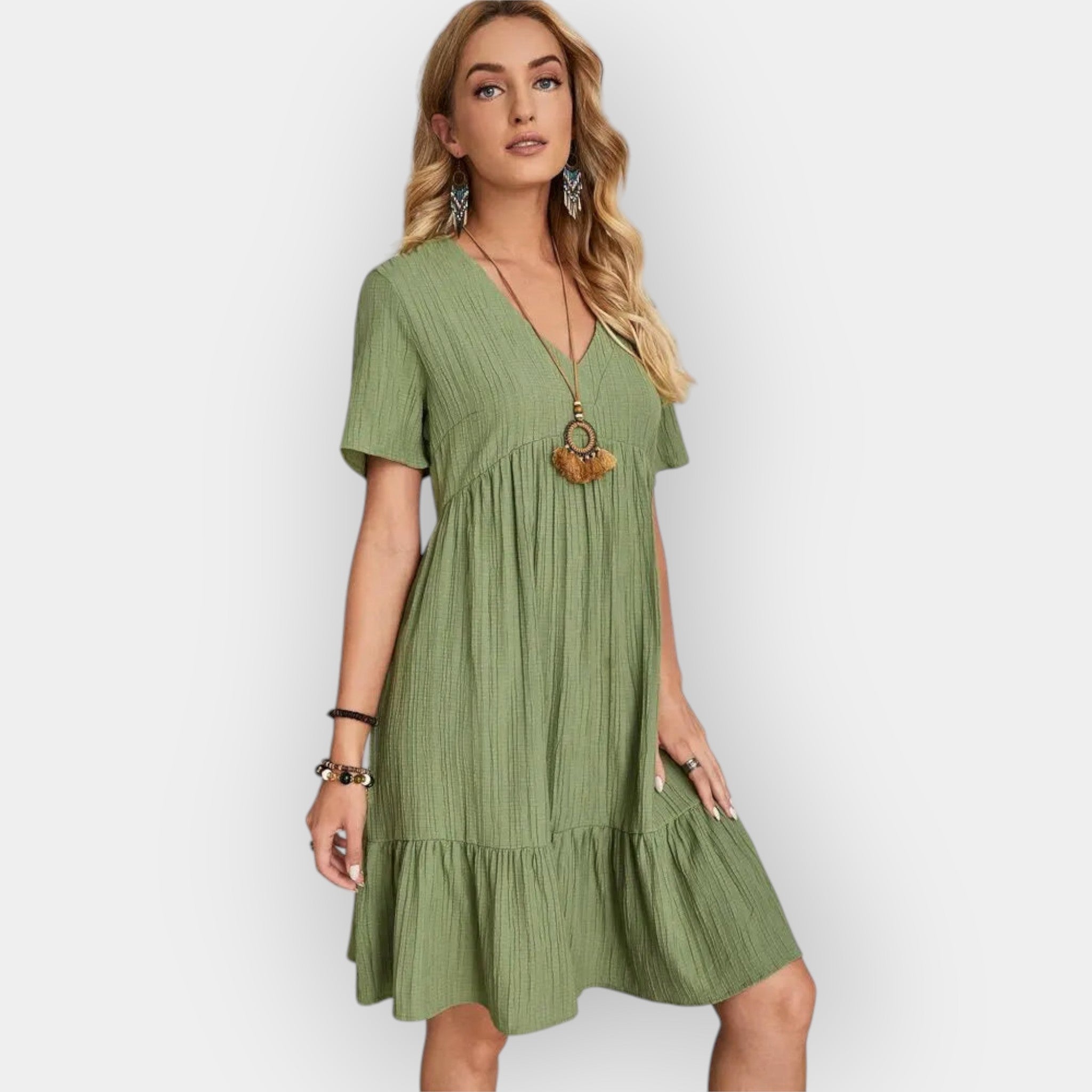 Midi Suknelė su V Iškirpte