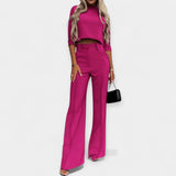 Kombinacija: Crop Top ir Kelnės