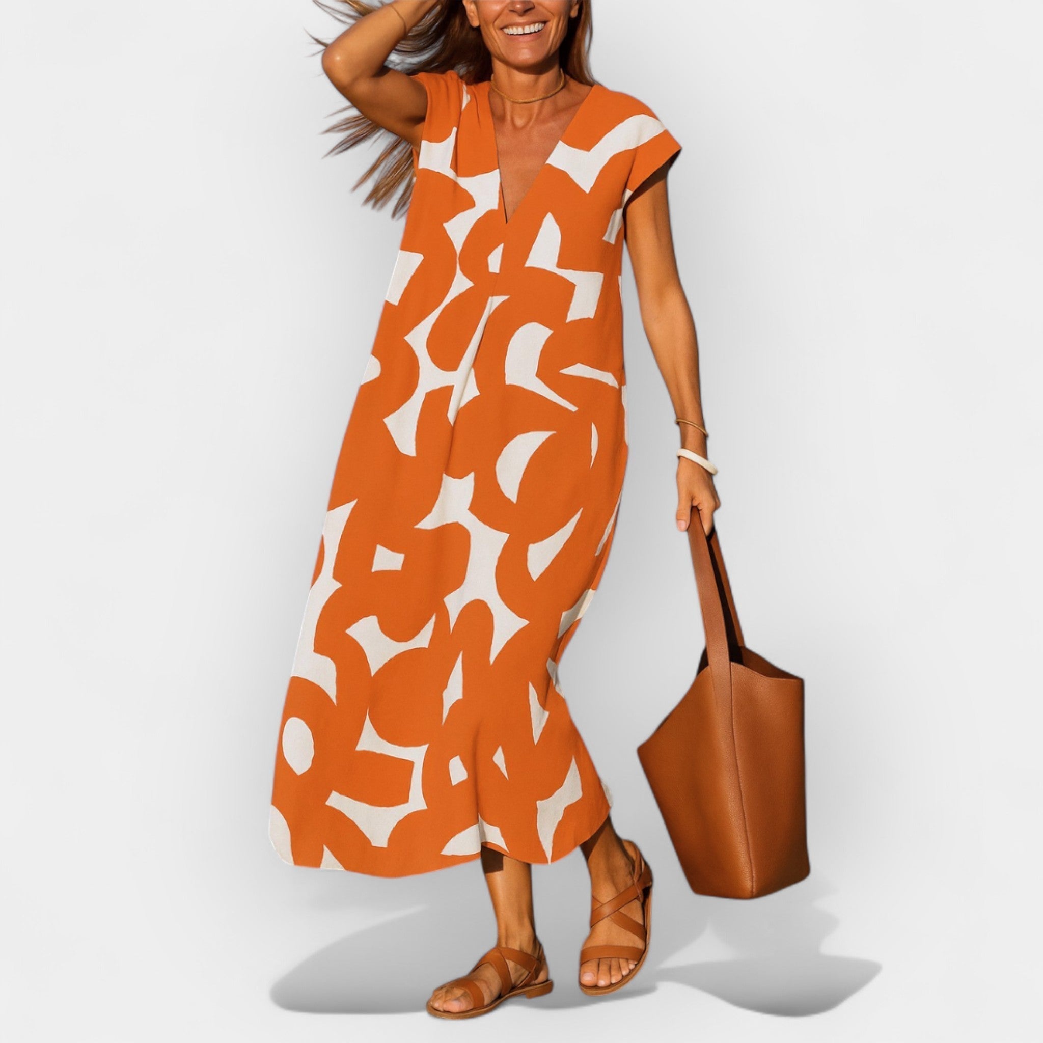 Vėjo Suknelė su V Formos Iškirpte ir Šiuolaikiniu Dizainu