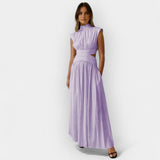 Stilingas Suknelė su Iškirptėmis