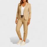 Dorotėja - Elegantiškas Komplektas su Švarku ir Kelnėmis