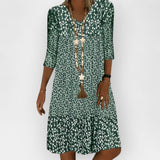 Lengvas Suknelė su Stilingu Dizainu