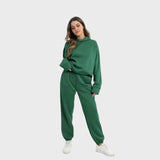 Tėkmė | Moteriškas komplektas su gobtuviu megztiniu ir treninginėmis kelnėmis