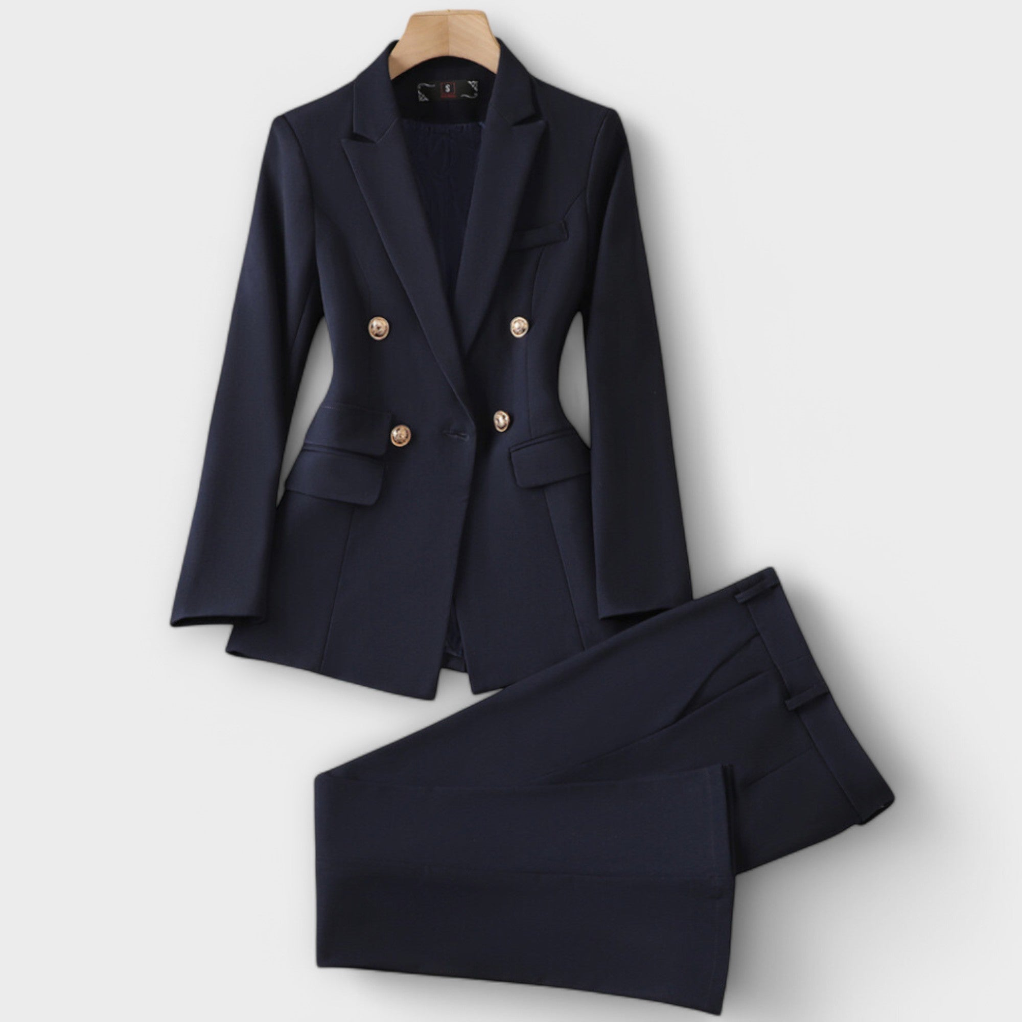 Elzė - Švarkas ir Kelnės