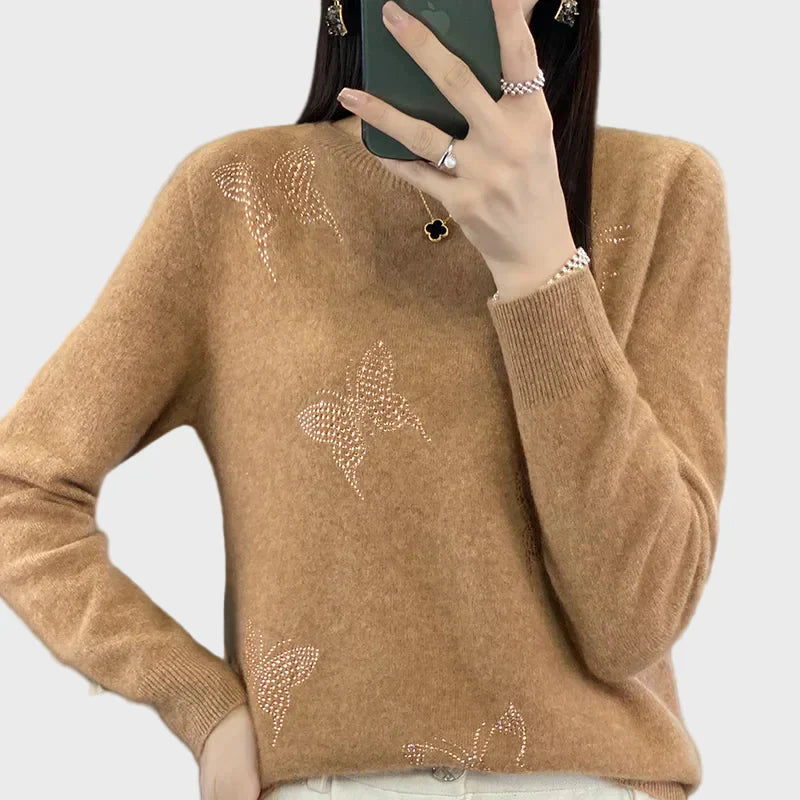 Megztinis su drugelių raštu