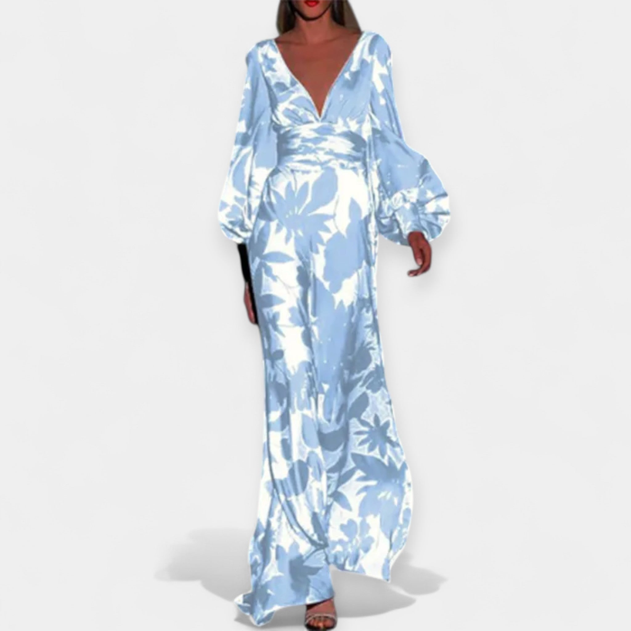 Suknelė su Oro Modeliais