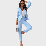 Laura | Dvieilis kostiumas su įliemenuotu kirpimu