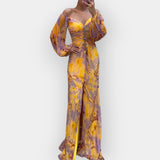 Lengvas Suknelė su Iškirpte