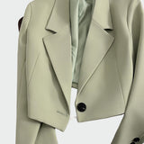 Suknelė išskirtiniu siluetu