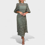 Viktorija - Nėrinių Žibinto Suknelė