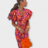 Vanessa - Elegantiška suknelė su V iškirpte