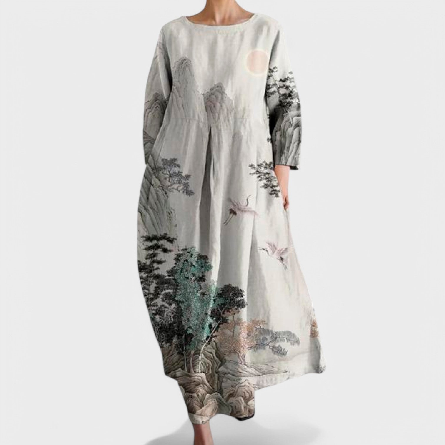 Ana - Spalvingas suknelė su V formos iškirpte